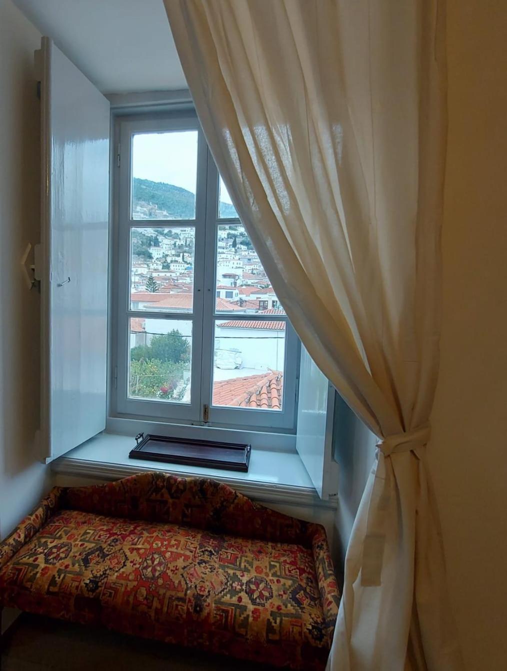 Danae Port House Apartment Hydra  Exterior photo